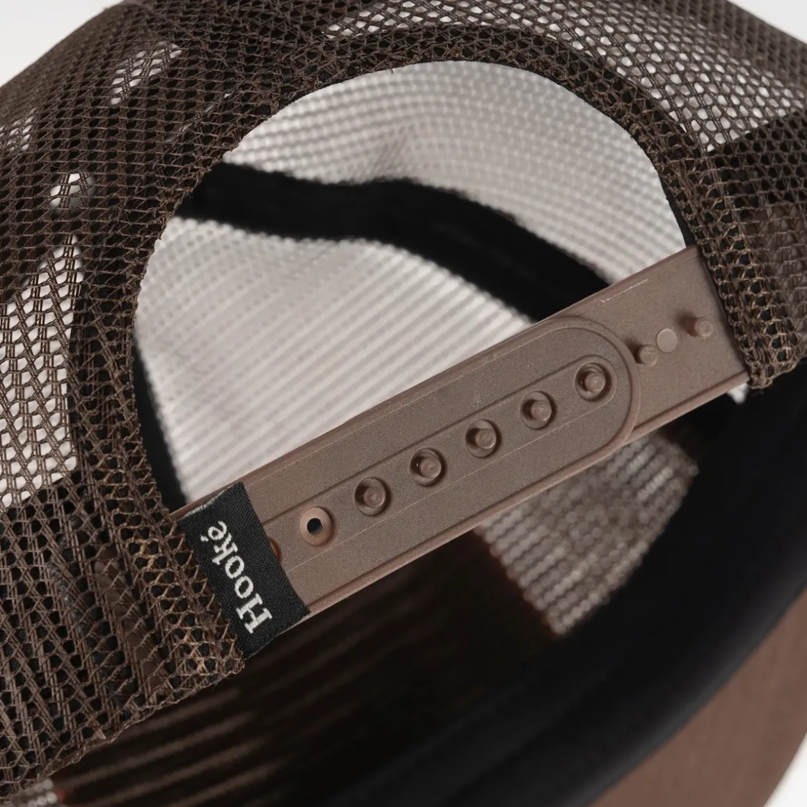 Hands-On Full Mesh Trucker Cap
