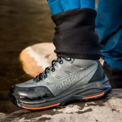 Simms Waders And Wading Boots|Fishing Shirts And T-Shirts<Men's Freestone® Wading Boots - Felt Sole Gunmetal