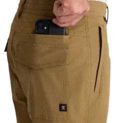 Roark Shirts|Swimwear<Men's Layover Pro Traveler Shorts Dark Khaki
