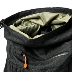 Passenger 2.0 27L Backpack