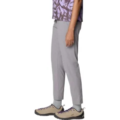 Women's Dynama™ Ankle Pants