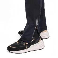 Women's Trek Pants