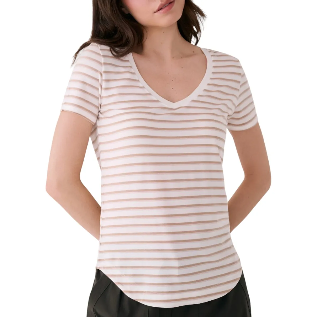 Lolë Sweaters|Shirts<Women's Dynamic V-Neck Shirt